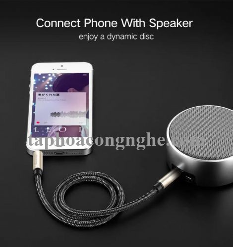 Ugreen 40783 5M màu Đen Cáp âm thanh 2 đầu 3.5mm dương đầu bọc kim loại cao cấp AV125 30040783